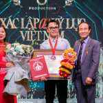 Đạo diễn, nhà sản xuất Trần Thành Trung xác lập hai Kỷ lục Việt Nam
